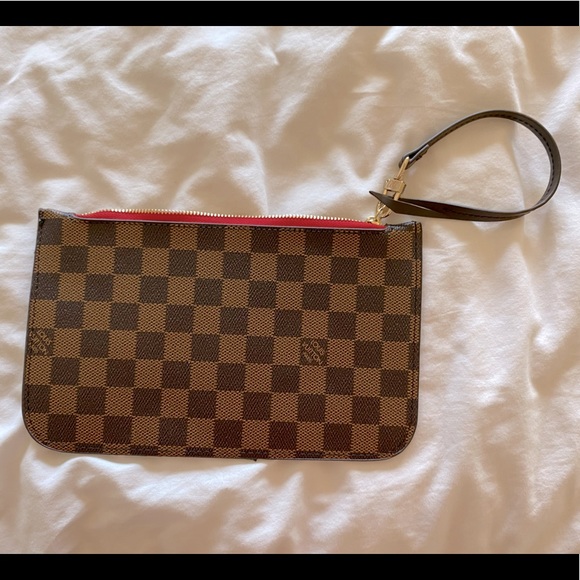 Handbags - Checkered pouchette with removable strap